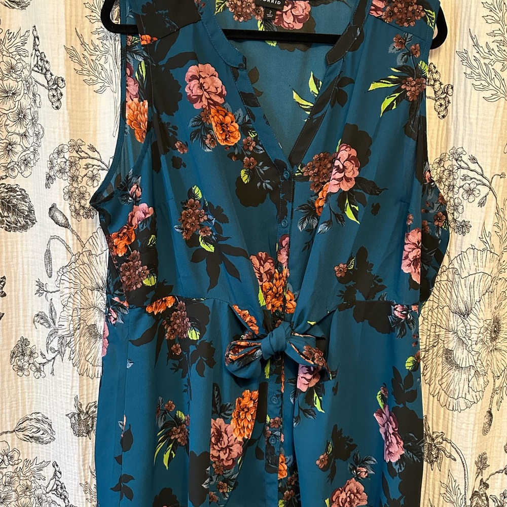 Torrid Floral Sleeveless Top